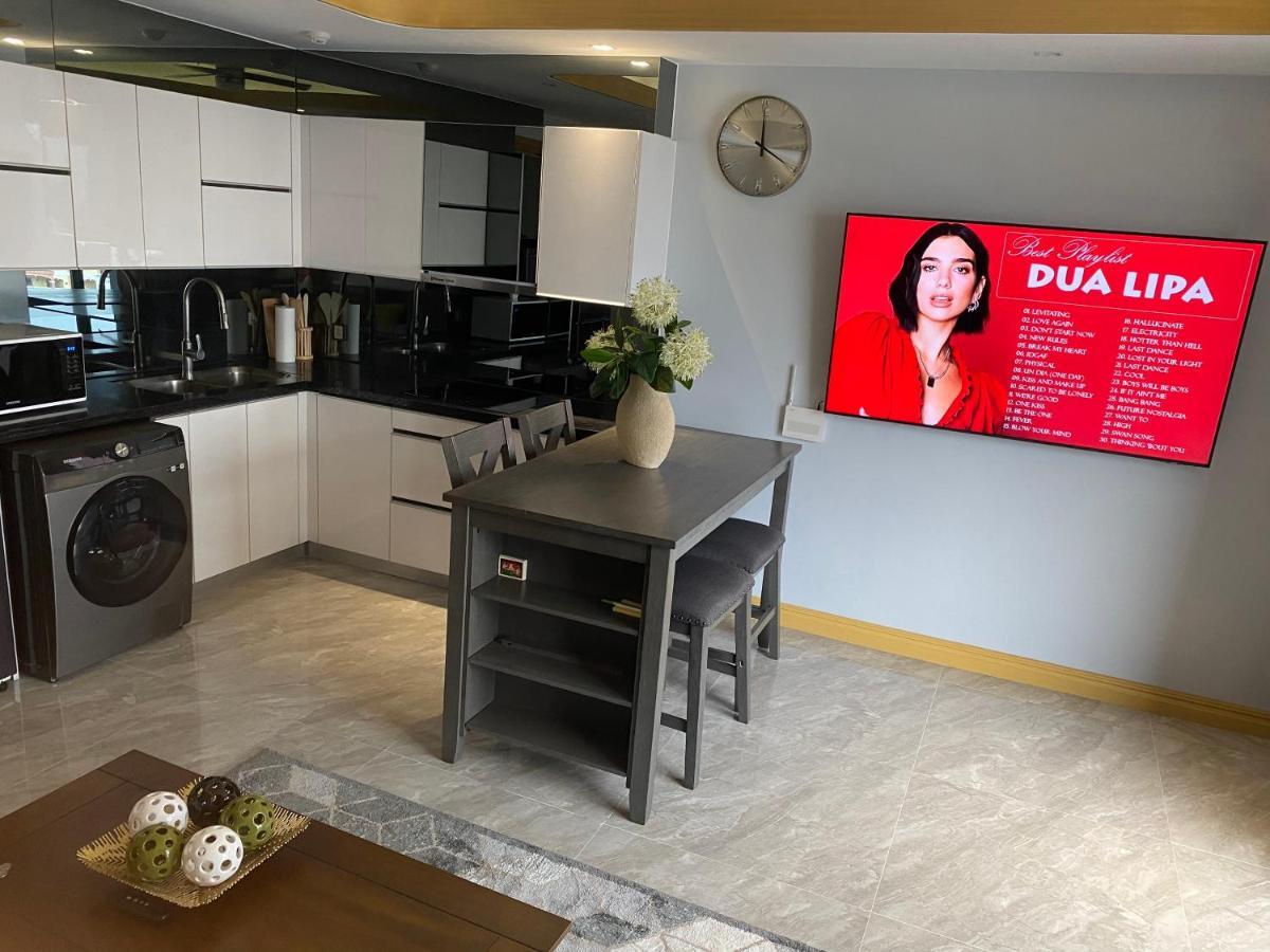 Walking Street Condo Beautiful 1 King Bedroom Анхелес Екстериор снимка