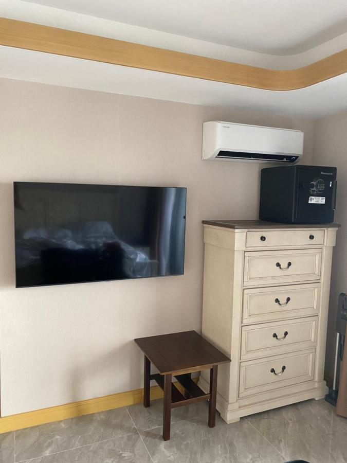 Walking Street Condo Beautiful 1 King Bedroom Анхелес Екстериор снимка